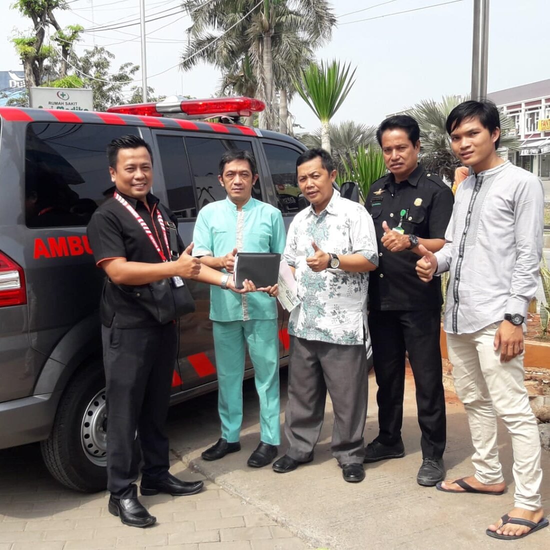 WhatsApp Image 2025-12-08 at 19.39.01